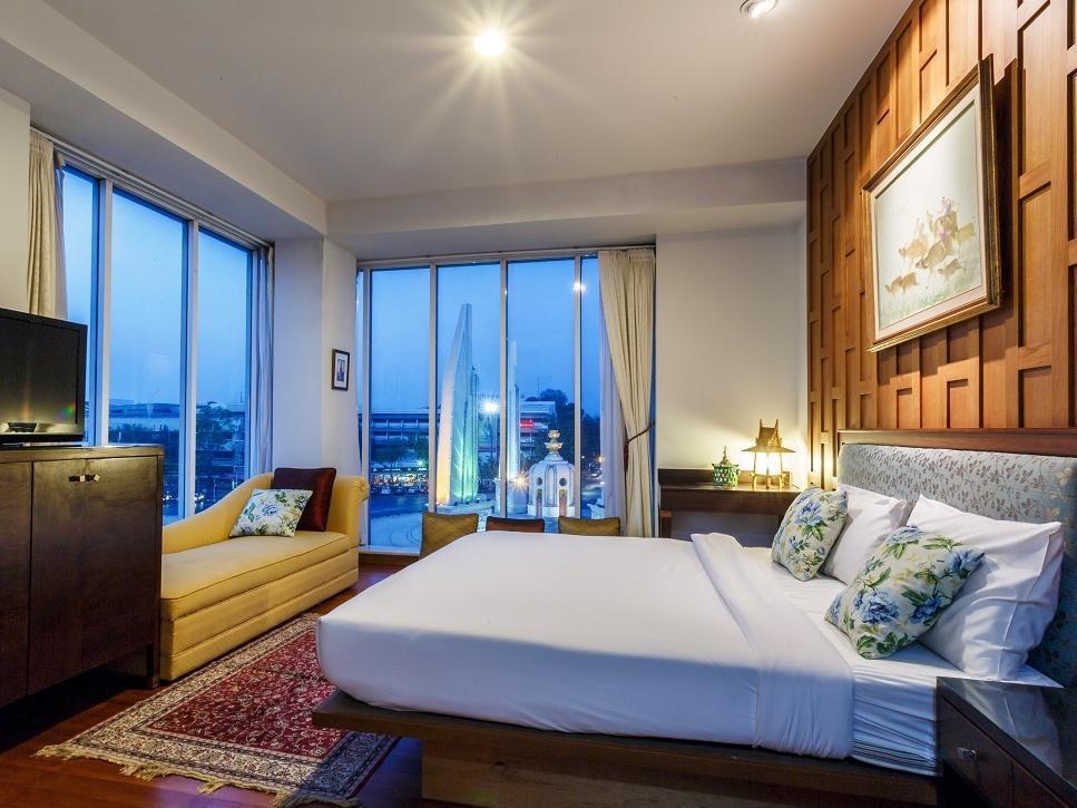 Baan Dinso Hostel Банкок Екстериор снимка